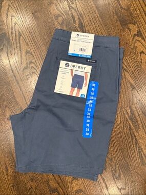 Sperry Men's Flat-Front Shorts in Navy Blue 37 shorts